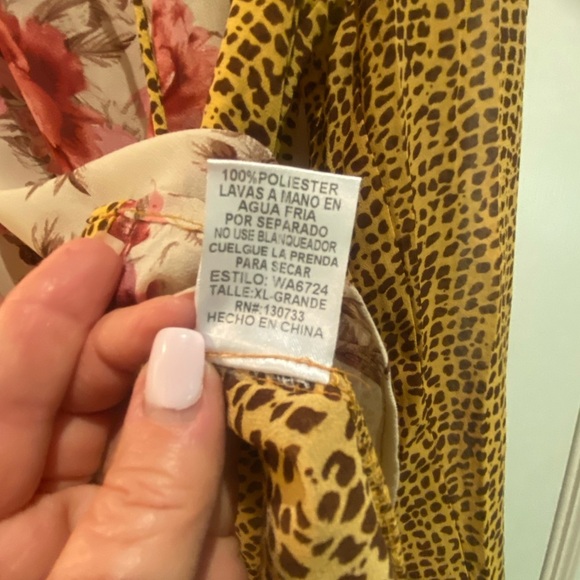 Umgee Women’s Floral Leopard Print Oversized Beautiful Blouse New XL-2XL - Picture 6 of 13